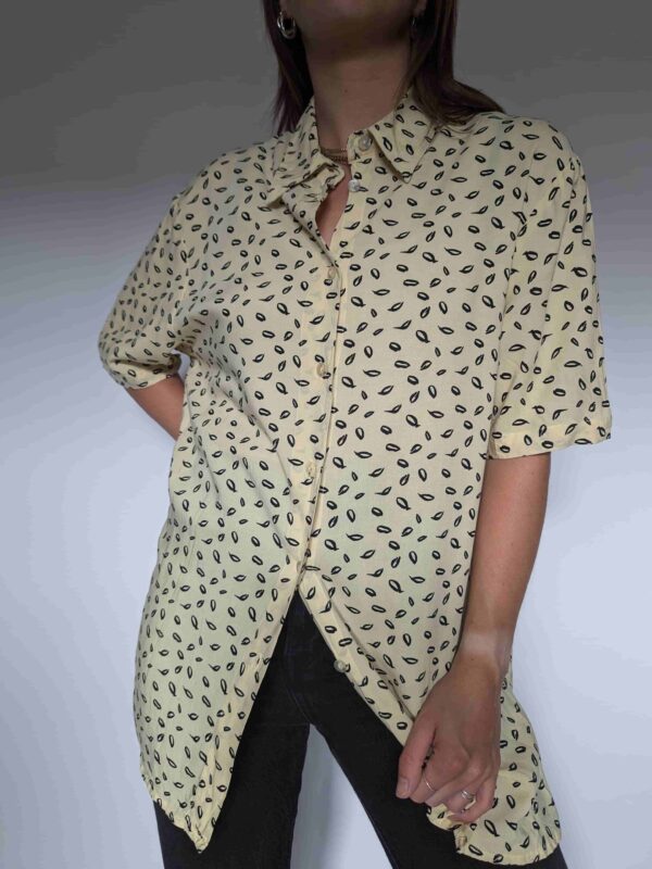 Bee there - vintage blouse - 01