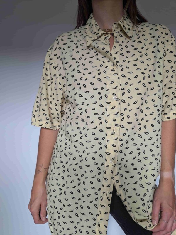 Bee there - vintage blouse - 02