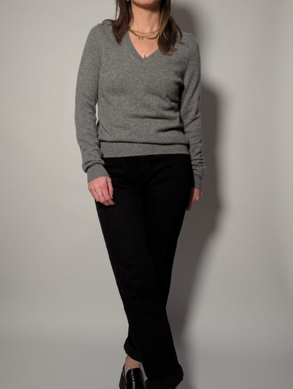 Softer than soft - sweater - 02