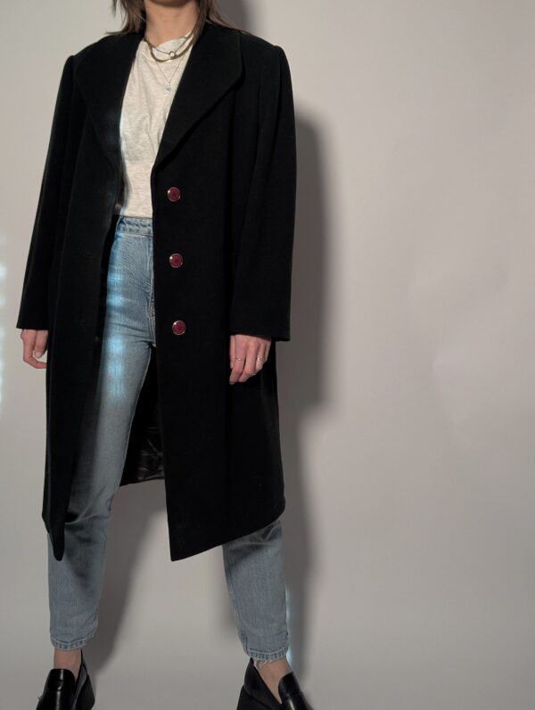 Classic charm - coat - 03