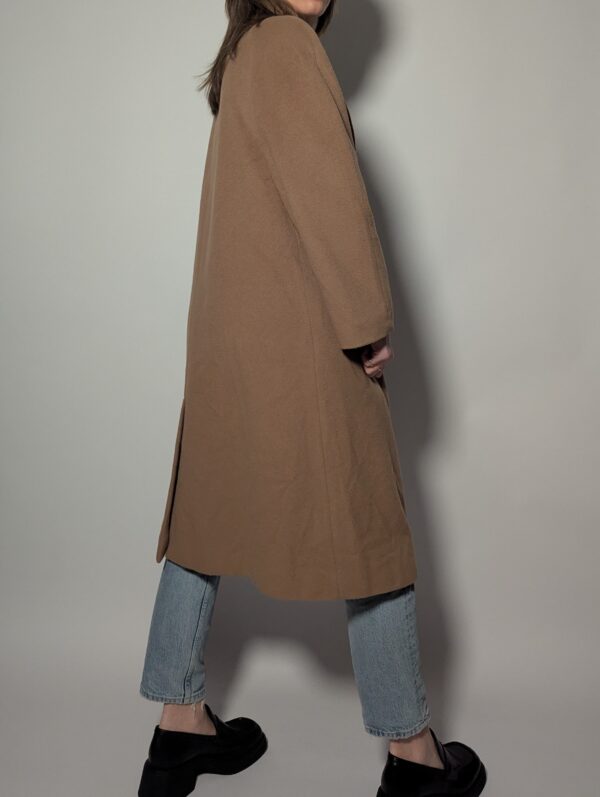 Dromedary drape - coat - 04