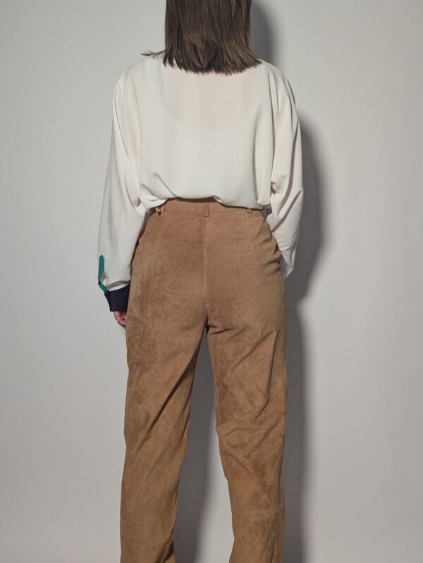 Classic contrast - blouse - 05