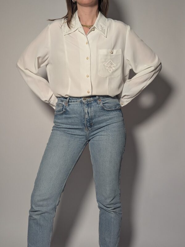 Ivory intrigue - blouse - 01