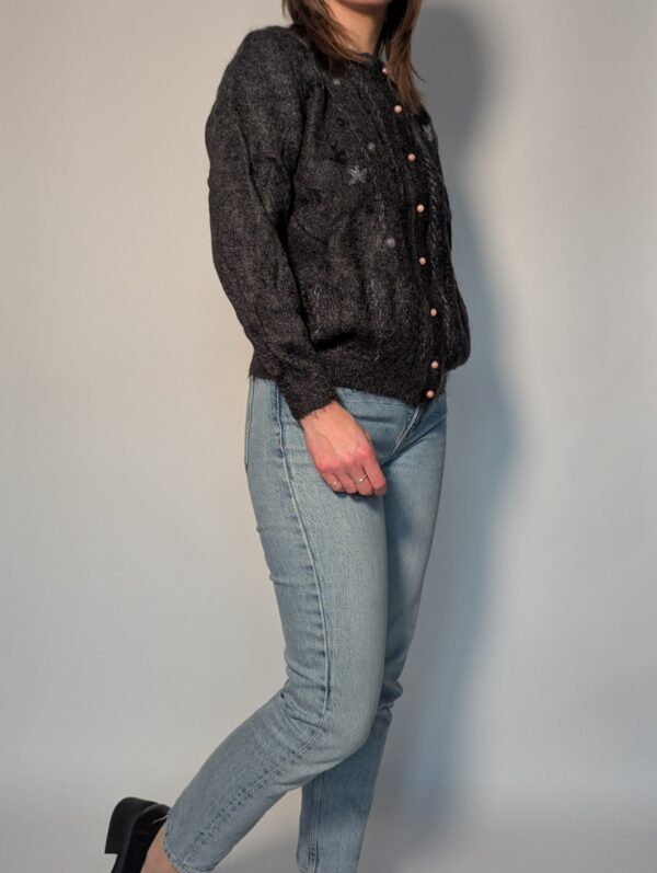 Stealth stitches - sweater - 03