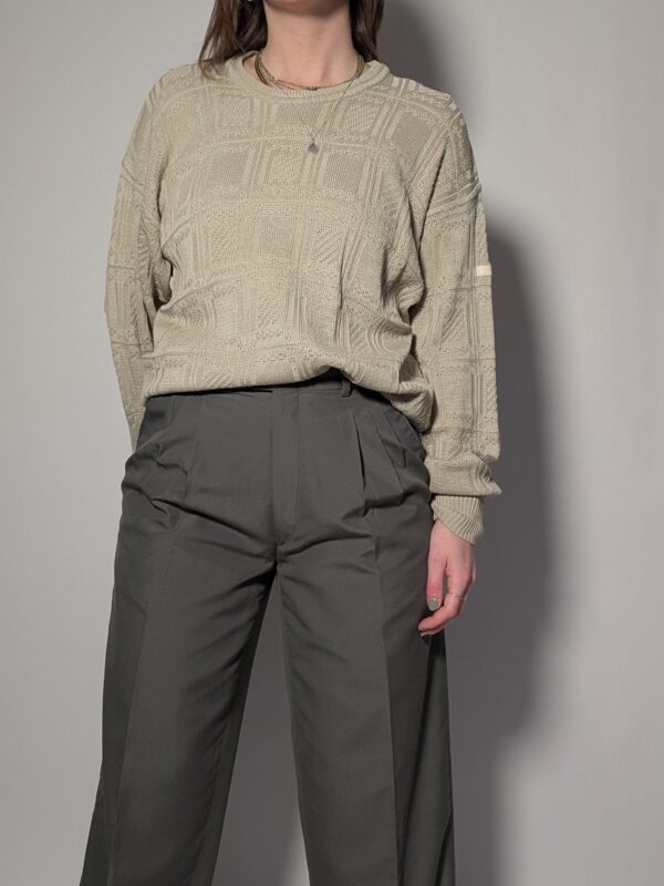 Breezy bliss - sweater - 02