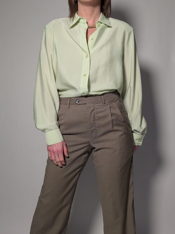 Soft sage - blouse - 01
