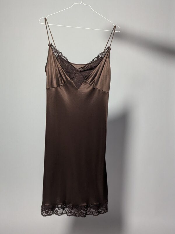 Chestelle - 01