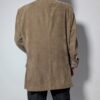 Vintage corduroy blazer in camelkleur. Zacht ribfluweel en een relaxte fit voor een tijdloze look.