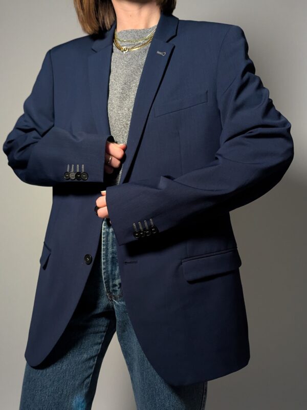 Vintage navy blazer met klassieke tailoring