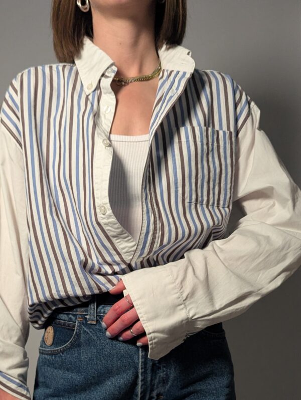 Vintage gestreepte blouse met contrasterende effen mouwen