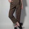 Bruine pantalon met subtiele ruit