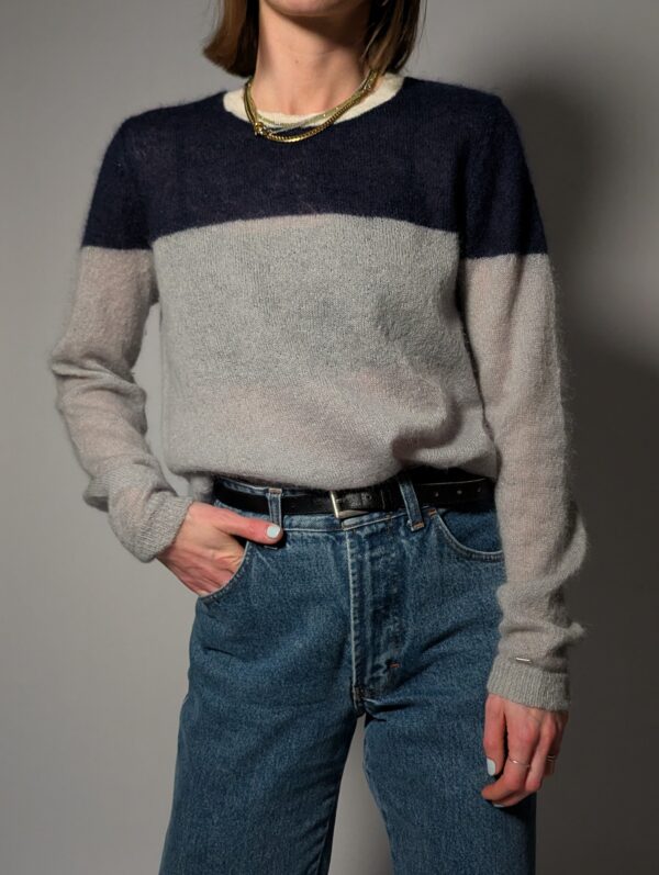 Vintage navy en grijze colourblock trui met zachte knit
