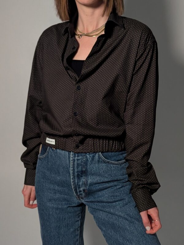 Upcycled vintage blouse met micro-print en elastische zoom – (RE)MADE BY LOT