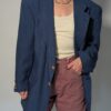 Cobalt line 02 Vintage kobaltblauwe blazer met rechte oversized pasvorm en klassieke tailored details.