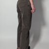 Vintage donkerbruine jeans met rechte pasvorm en tijdloze basic uitstraling.