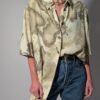 Vintage blouse met korte mouwen in crème, zand en taupe met abstracte waterverfachtige print.