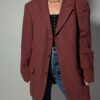Sienna line 03 Vintage blazer in warme sienna tint met klassieke revers en rechte licht oversized pasvorm.