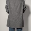 Steel line 05 Vintage grijze blazer met fijne krijtstreep, klassieke revers en rechte licht oversized pasvorm.