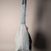 (RE)MADE BY LOT denim tas van lichtblauwe vintage jeans met back pocket detail aan de voorkant.